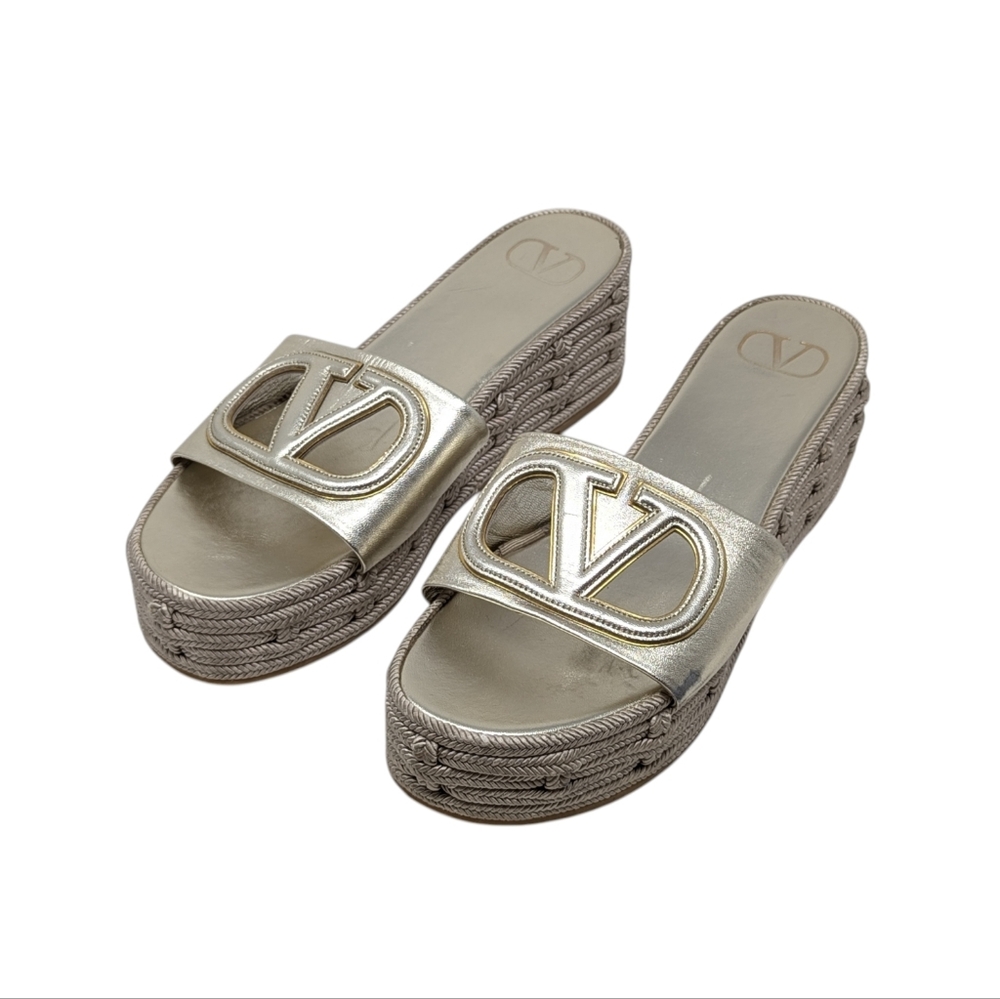 Valentino Garavani VLogo Cutout Gold Platform Slide Sandals Size EU 39